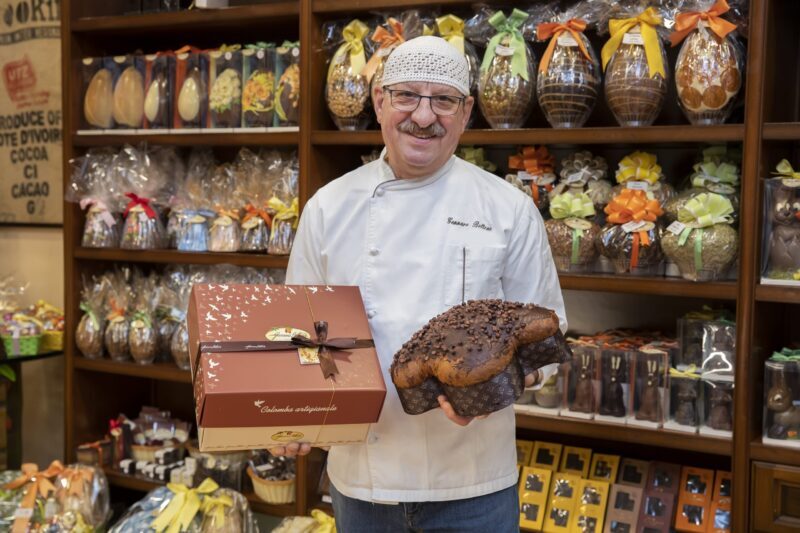 Gennaro-Bottone-colomba-Gran-Cioccolato