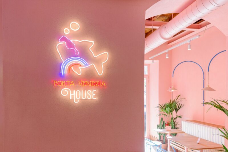 Porta-Venezia-House-logo-neon