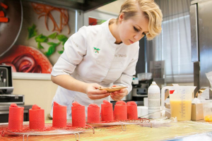 Pasticceria d’autore, arriva in Italia per la pastry chef russa Nina Tarasova