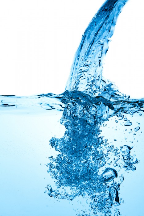 In Emilia Romagna il 68,3% sceglie l'acqua del rubinetto trattata e non; il motivo? E’controllata e green !