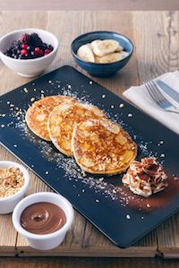 lobs-shooting-pancakes