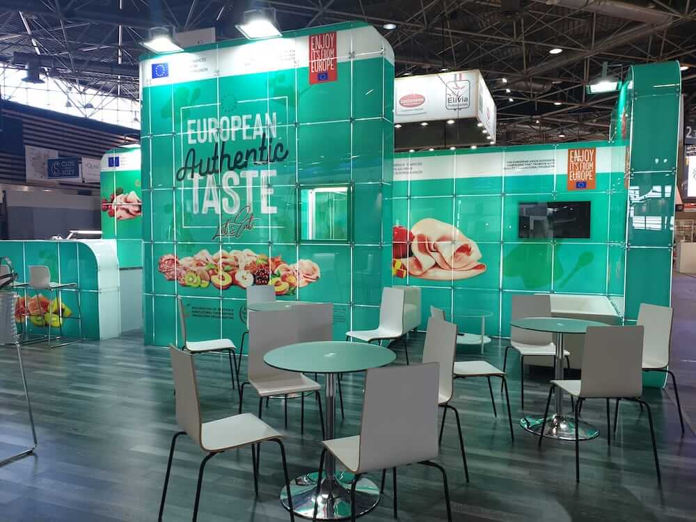 stand-lets-eat-2022