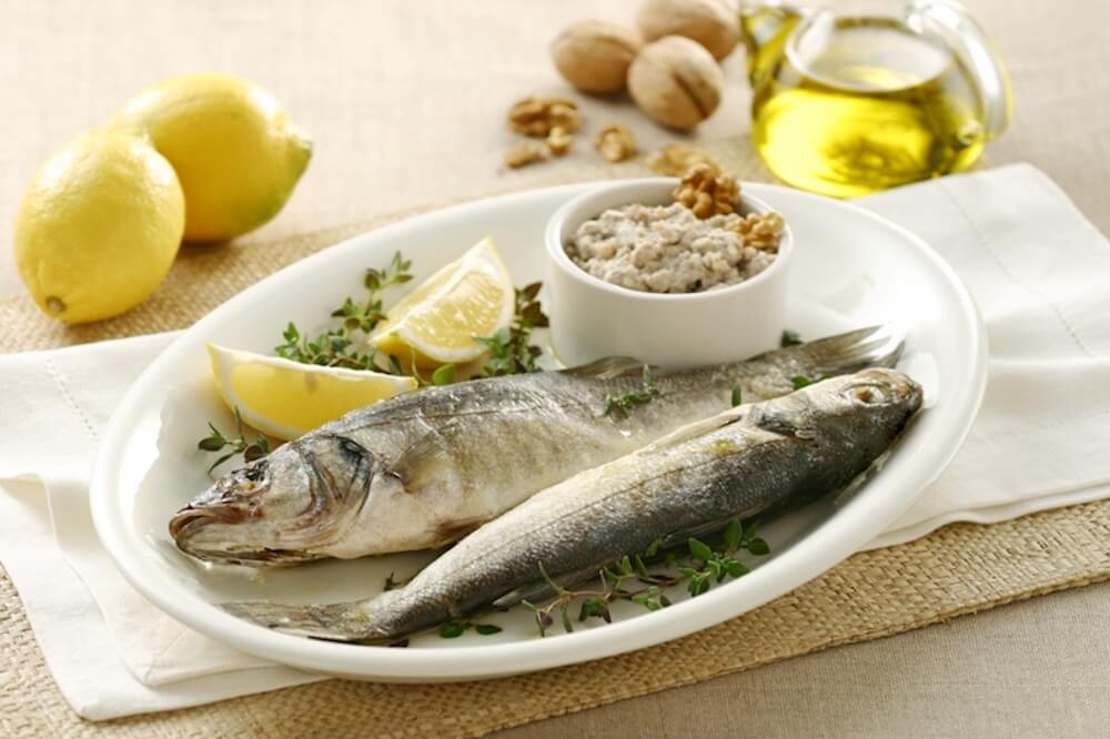 spigola-al-forno-in-salsa