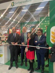 inaugurazione-stand-cibus