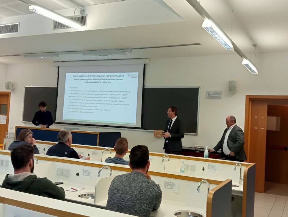 seminario-confronto-gestioni-vigneto-campus