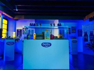 derby-blue-canale-a-colori-barcone-milano