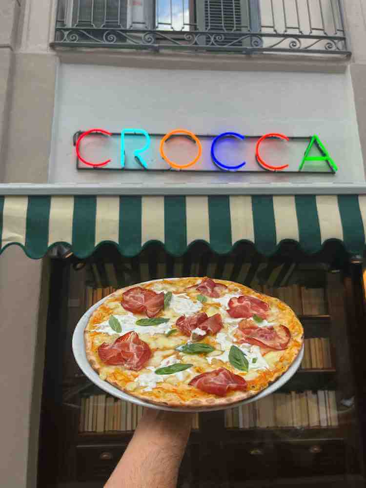 crocca-pizza-e-insegna