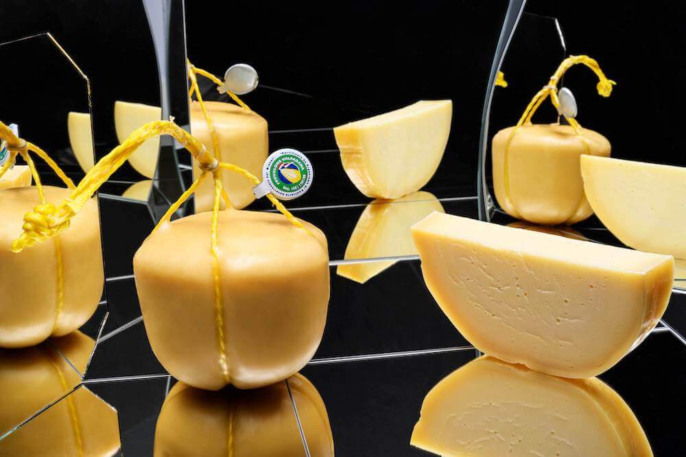 provolone-valpadana-dop-forme
