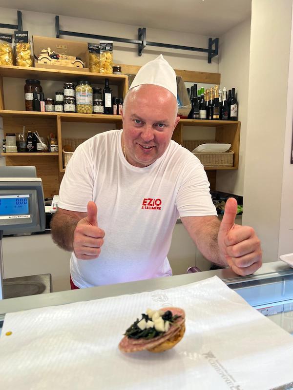 Ezio Il Salumiere: Eccellenza E Tradizione Nel Cuore Delle Marche