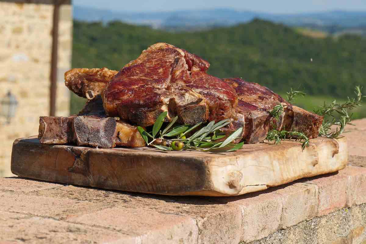 accademia-bistecca-photo-credits-luca-managlia